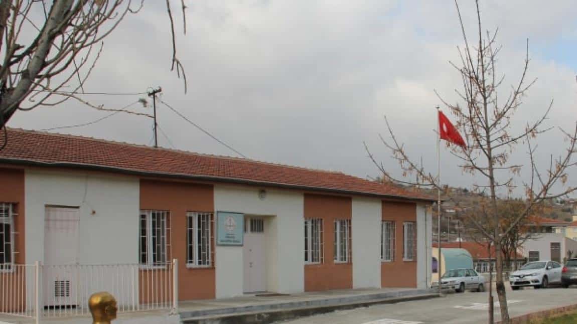 Mamak Karaağaç Halk Eğitimi Merkezi Fotoğrafı